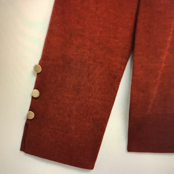 NWT Violeta by Mango Decorative Button Dark Dark Red Sweater XL - Picture 3 of 8